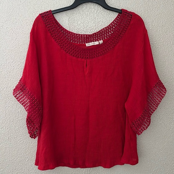 Women’s Plus Marie Gabrielle Red Top, 1X - Picture 1 of 7